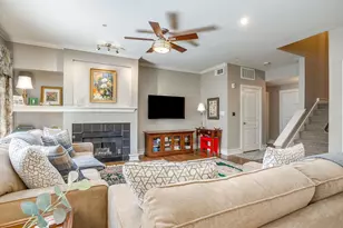 3333 Darcy St, Fort Worth, TX 76107 - Photo 5