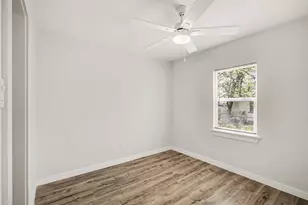 5318 Trentman St, Fort Worth, TX 76119 - Photo 15