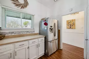 109 Hickory Springs Dr, Euless, TX 76039 - Photo 7