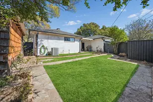 10105 Kirkhaven Dr, Dallas, TX 75238 - Photo 33