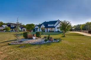 450 Cobb Ln, Waxahachie, TX 75167 - Photo 3