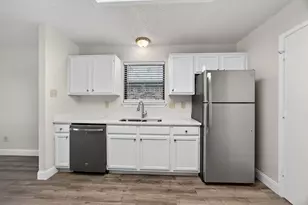 3425 7th St, Sachse, TX 75048 - Photo 11