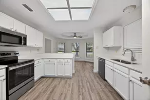 3425 7th St, Sachse, TX 75048 - Photo 9