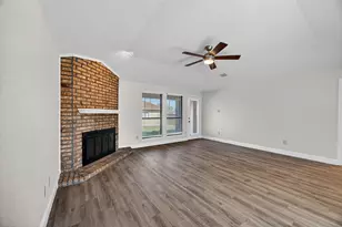 3425 7th St, Sachse, TX 75048 - Photo 13