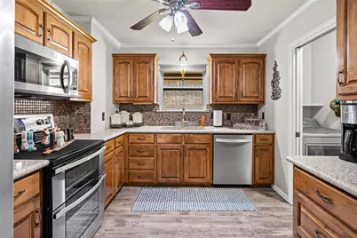 3711 Quail Run, Granbury, TX 76049 - Photo 9