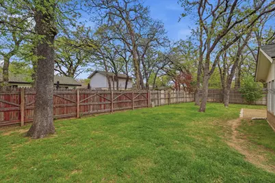 3005 Friendswood Drive, Arlington, TX 76013 - Photo 35