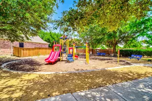 8162 Robertson Dr, Frisco, TX 75036 - Photo 35