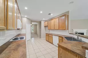 8162 Robertson Dr, Frisco, TX 75036 - Photo 11