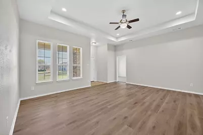 625 Green Mound Drive, Glenn Heights, TX 75154 - Photo 7