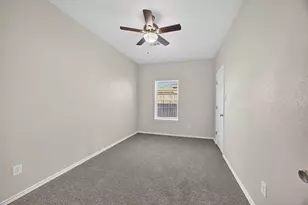 625 Green Mound Dr, Glenn Heights, TX 75154 - Photo 15