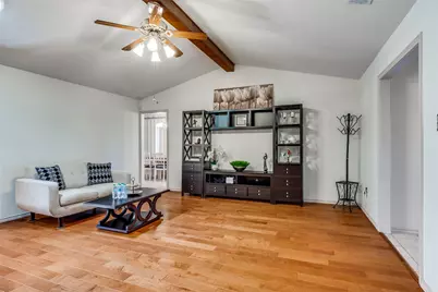 504 Chaffee Drive, Arlington, TX 76006 - Photo 5