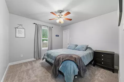 424 N Cedar Street, Springtown, TX 76082 - Photo 19