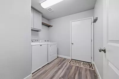 424 N Cedar Street, Springtown, TX 76082 - Photo 23