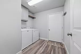 424 N Cedar St, Springtown, TX 76082 - Photo 23