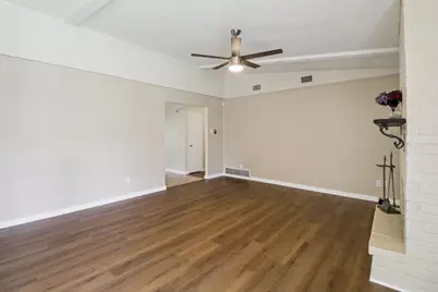 2126 Versailles Drive, Carrollton, TX 75007 - Photo 5