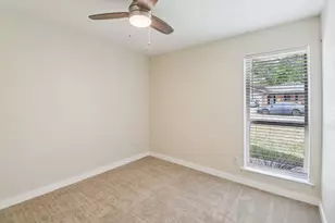 2126 Versailles Dr, Carrollton, TX 75007 - Photo 17