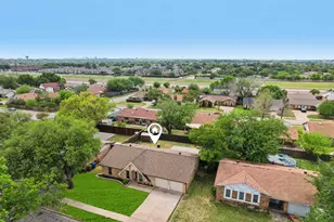 2126 Versailles Dr, Carrollton, TX 75007 - Photo 31