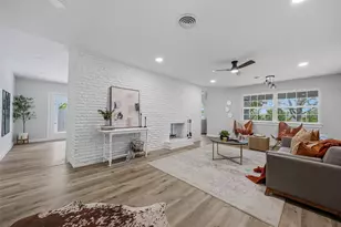 8516 La Jolla Ct, Benbrook, TX 76116 - Photo 9