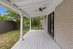 8516 La Jolla Ct, Benbrook, TX 76116 - Photo 33