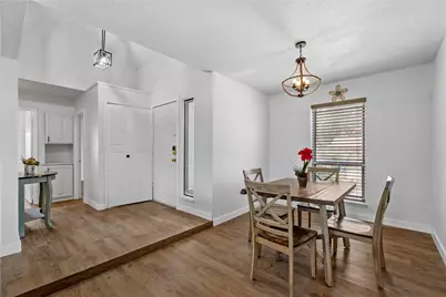 425 Rollingridge Lane, Garland, TX 75043 - Photo 5