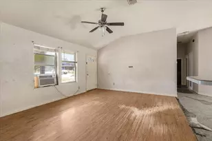 408 Brazos Mountain Dr, Weatherford, TX 76087 - Photo 11