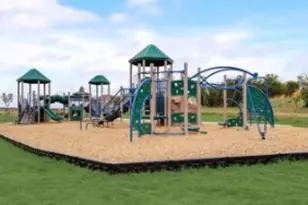 121 Dodge City Ct, Newark, TX 76071 - Photo 11