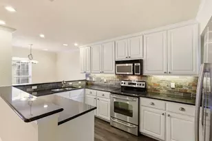 9486 Timberleaf Dr, Dallas, TX 75243 - Photo 9