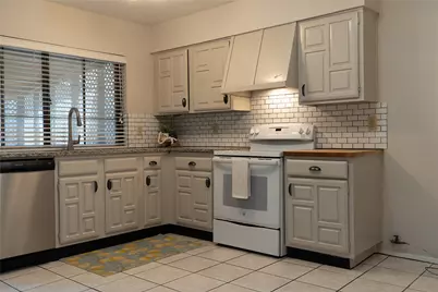 1605 Whittenburg Drive, Fort Worth, TX 76134 - Photo 5