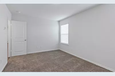 901 Barton Drive, Ennis, TX 75119 - Photo 17