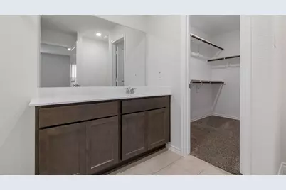 901 Barton Drive, Ennis, TX 75119 - Photo 5