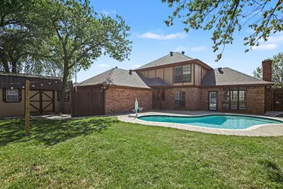 2428 Stonegate Drive N, Bedford, TX 76021 - Photo 25