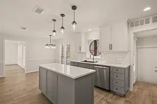 2428 Stonegate Dr N, Bedford, TX 76021 - Photo 5