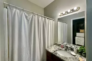 1902 S 8th St, Waco, TX 76706 - Photo 15