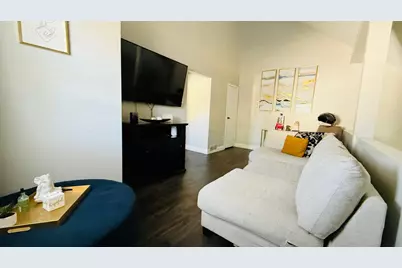 4812 Rollingwood Court, Garland, TX 75043 - Photo 9