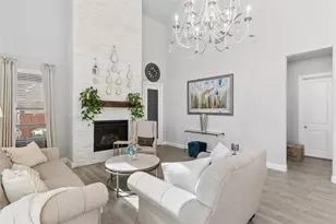 12701 Mercer Pkwy, Farmers Branch, TX 75234 - Photo 15