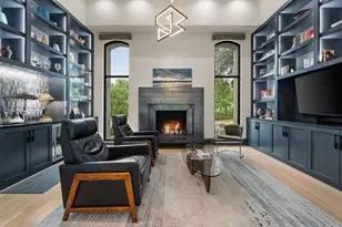 3907 Fox Glen Dr, Irving, TX 75062 - Photo 11