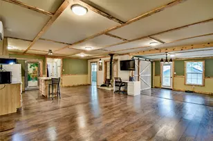 5711 Flint Dr, Granbury, TX 76048 - Photo 7