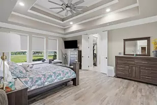 1201 E Iberian Ct, Granbury, TX 76048 - Photo 27