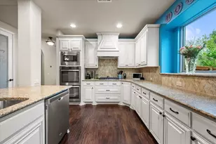 7419 Onda Ct, Grand Prairie, TX 75054 - Photo 11