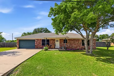 4051 Country Meadows Circle, Granbury, TX 76049 - Photo 1
