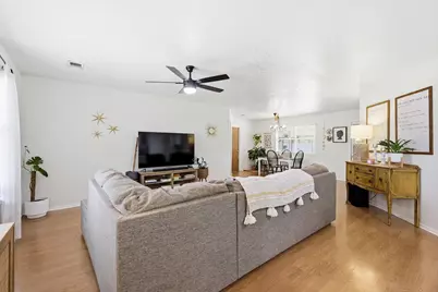 4051 Country Meadows Circle, Granbury, TX 76049 - Photo 9