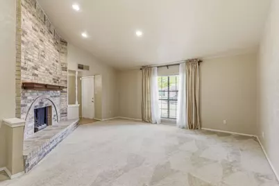 2805 Stratford Lane, Flower Mound, TX 75028 - Photo 5