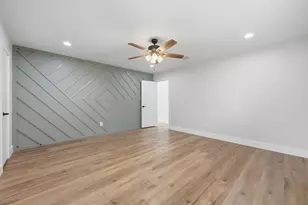 1710 Yorktown Dr, Arlington, TX 76014 - Photo 19