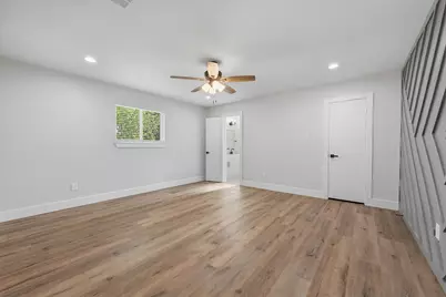 1710 Yorktown Drive, Arlington, TX 76014 - Photo 17