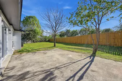 1710 Yorktown Drive, Arlington, TX 76014 - Photo 29