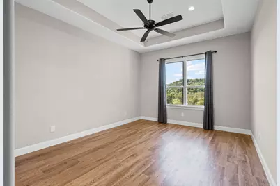 8732 Fullerton Drive, Cleburne, TX 76033 - Photo 13