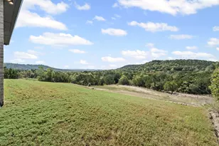 8732 Fullerton Dr, Cleburne, TX 76033 - Photo 35