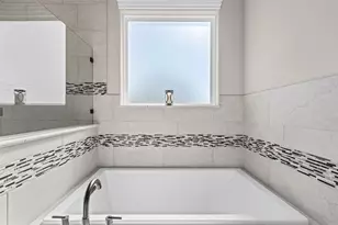 8732 Fullerton Dr, Cleburne, TX 76033 - Photo 15