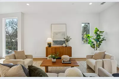 2151 Mail Avenue, Dallas, TX 75235 - Photo 7