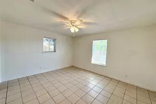 4923 Geddes Ave, Fort Worth, TX 76107 - Photo 11